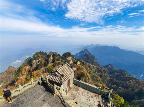 武當山怎麼住宿_武當山的景點有什麼特別之處